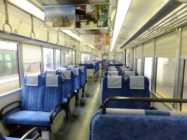 今日は京都から岐阜へ電車で移動した。