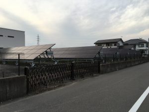 太陽光発電パネルが設置してある。